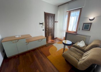 soggiorno - Two-room apartment Via Langhe
 
43, Mondovì - photo 2