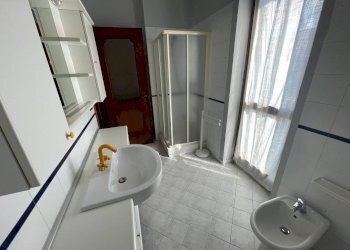 bagno - Two-room apartment Via Langhe
 
43, Mondovì - photo 13