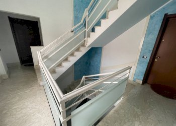 scala condominiale - Two-room apartment Via Langhe
 
43, Mondovì - photo 18