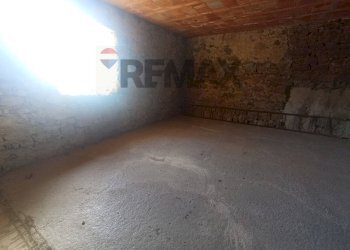 Stanza vuota - Casa semi indipendente VIA DELLA ROCCA
 
5, Coreglia Antelminelli - foto 6