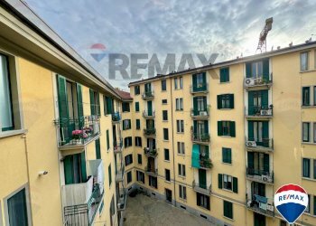 Edificio all\'aperto - Bilocale Via Cenisio
77, Milano - foto 6