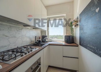 Cucina - Bilocale Via Capo Dell'argentiera
46, Roma - foto 6