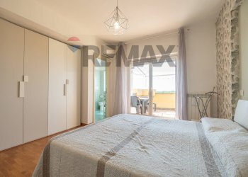 Camera / camera da letto - Bilocale Via Capo Dell'argentiera
46, Roma - foto 22
