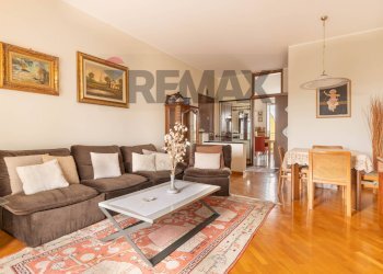 Sala da pranzo - Trilocale VIA SABOTINO
 
6, Brugherio - foto 9