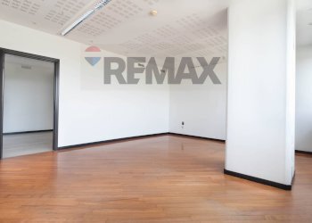 Stanza vuota - Ufficio Viale Bortolomeo Colleoni
 
25, Agrate Brianza - foto 3