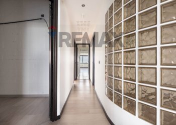 Hall / corridoio - Ufficio Viale Bortolomeo Colleoni
 
25, Agrate Brianza - foto 22