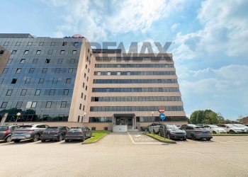 Edificio all\'aperto - Ufficio Viale Bortolomeo Colleoni
 
25, Agrate Brianza - foto 32