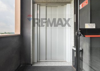 Balcone - Ufficio Viale Bortolomeo Colleoni
 
25, Agrate Brianza - foto 39