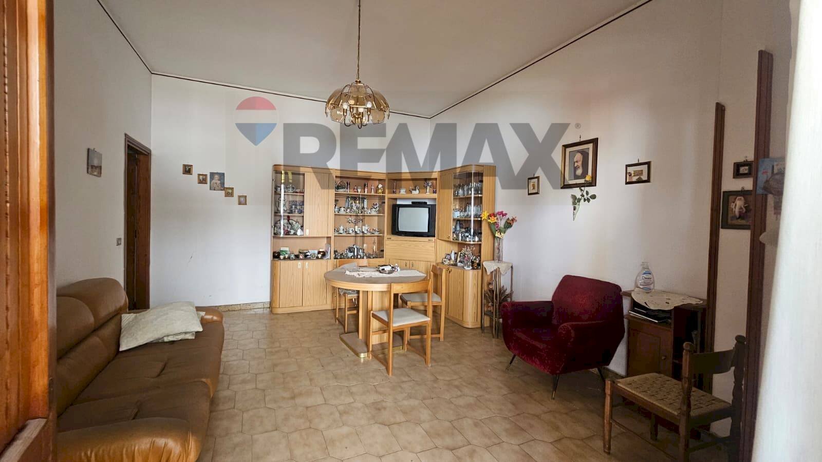 Sala da pranzo - Independent house Via Augusta
 
30, Casteldaccia - photo 1