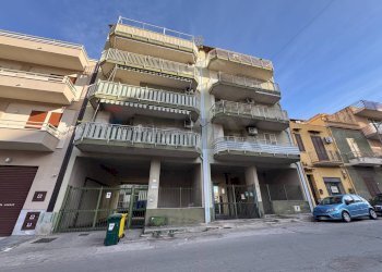 Edificio all\'aperto - Appartamento Corso Vittorio Emanuele
 
670, Villabate - foto 1