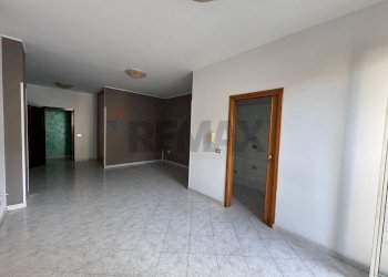 Stanza vuota - Appartamento Corso Vittorio Emanuele
 
670, Villabate - foto 4