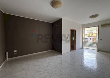 Stanza vuota - Appartamento Corso Vittorio Emanuele
 
670, Villabate - foto 11