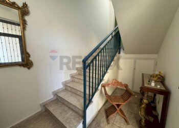 Scale - Appartamento Corso Vittorio Emanuele
 
670, Villabate - foto 25