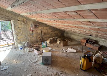 Stanza vuota - Villa Via Della Zagara
 
12, Misilmeri - photo 18