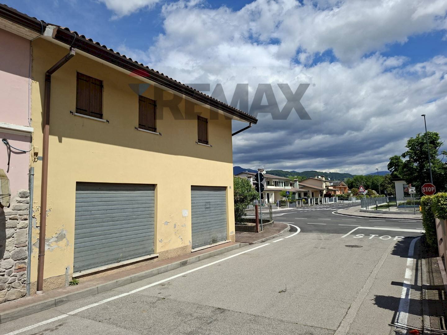 Casa all\'aperto - Locale Commerciale Via Presti
 
39 A, Moriago della Battaglia - foto 2