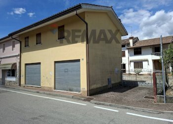 Casa all\'aperto - Locale Commerciale Via Presti
39 A, Moriago della Battaglia - foto 1