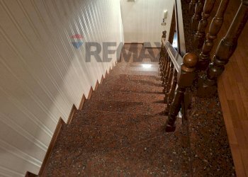 Scale - Semi-detached house Via Presti
 
43, Moriago della Battaglia - photo 27