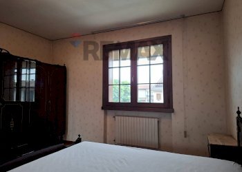 Camera / camera da letto - Semi-detached house Via Presti
 
43, Moriago della Battaglia - photo 29