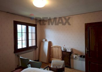 Camera / camera da letto - Semi-detached house Via Presti
 
43, Moriago della Battaglia - photo 33