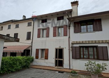 Edificio all\'aperto - Semi-detached house Via Presti
 
41, Moriago della Battaglia - photo 2