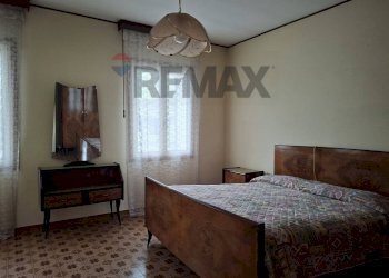 Camera / camera da letto - Semi-detached house Via Presti
 
41, Moriago della Battaglia - photo 21