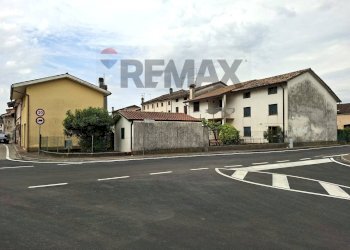 Casa all\'aperto - Semi-detached house Via Presti
 
41 43 45 39 A, Moriago della Battaglia - photo 10