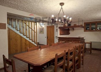 Sala da pranzo - Semi-detached house Via Presti
 
41 43 45 39 A, Moriago della Battaglia - photo 26