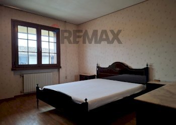 Camera / camera da letto - Semi-detached house Via Presti
 
41 43 45 39 A, Moriago della Battaglia - photo 29