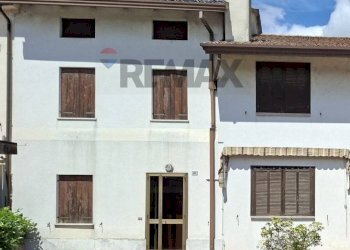 Casa all\'aperto - Semi-detached house Via Presti
 
41 43 45 39 A, Moriago della Battaglia - photo 32