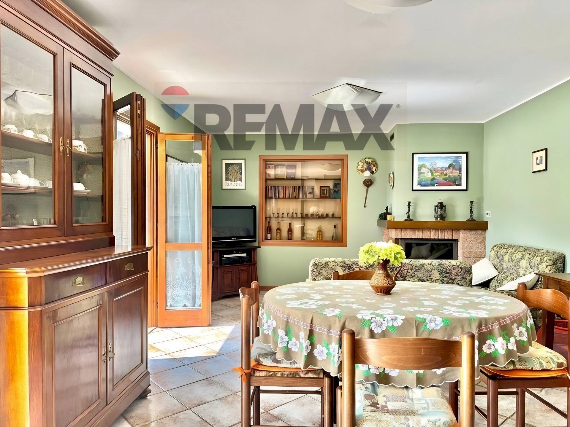 Sala da pranzo - Quadrilocale Via Canderietta
14, Casina - foto 2