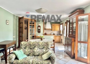 Sala da pranzo - Quadrilocale Via Canderietta
14, Casina - foto 8