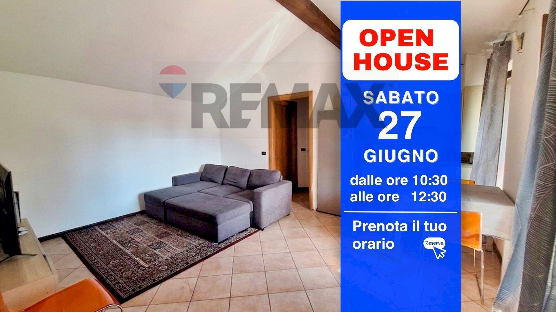 Soggiorno - Two-room apartment VIA PARINI
 
3, Tradate - photo 1