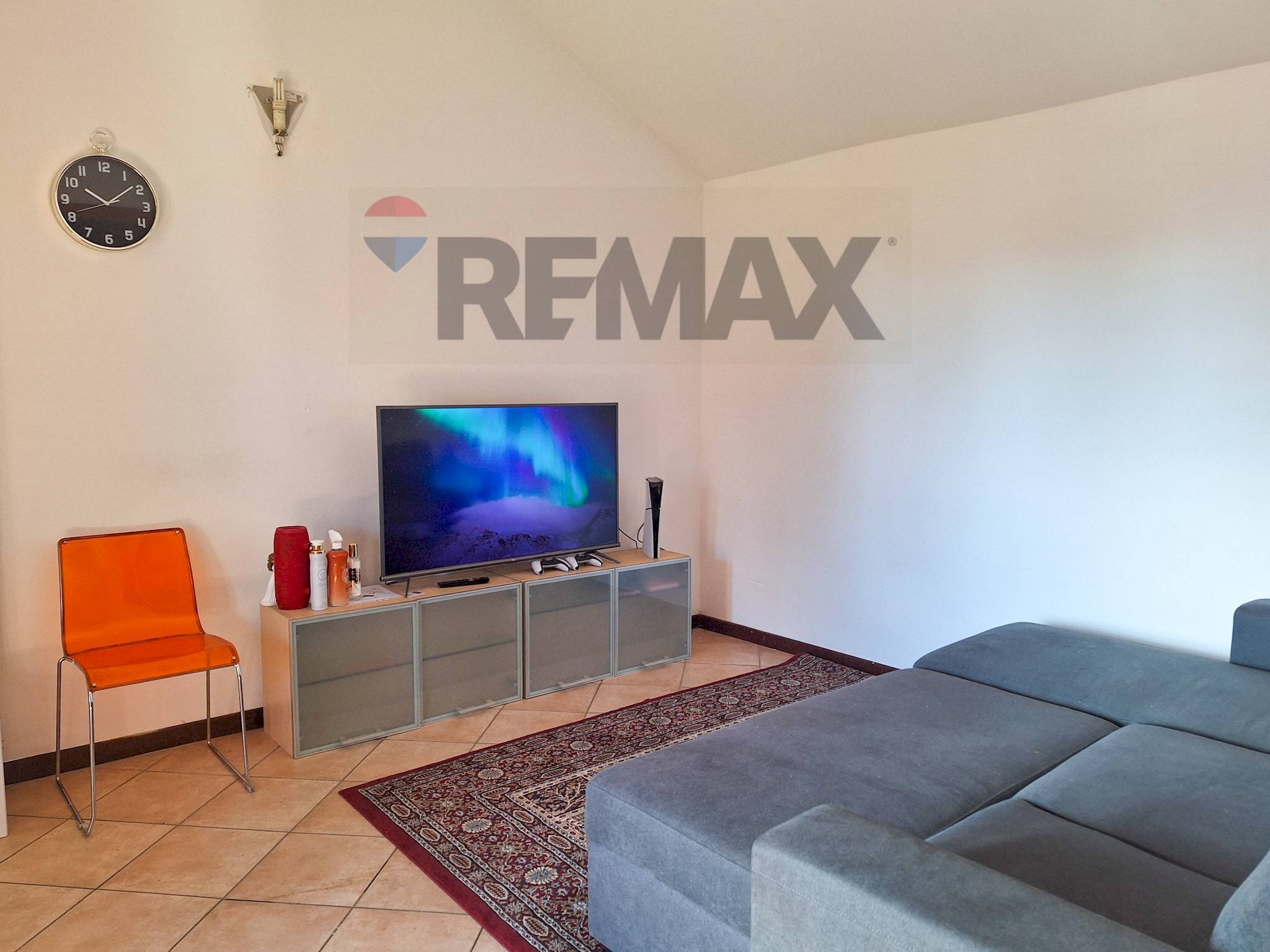 Soggiorno - Two-room apartment VIA PARINI
 
3, Tradate - photo 3