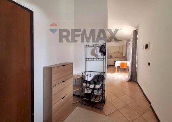 Hall / corridoio - Two-room apartment VIA PARINI
 
3, Tradate - photo 4