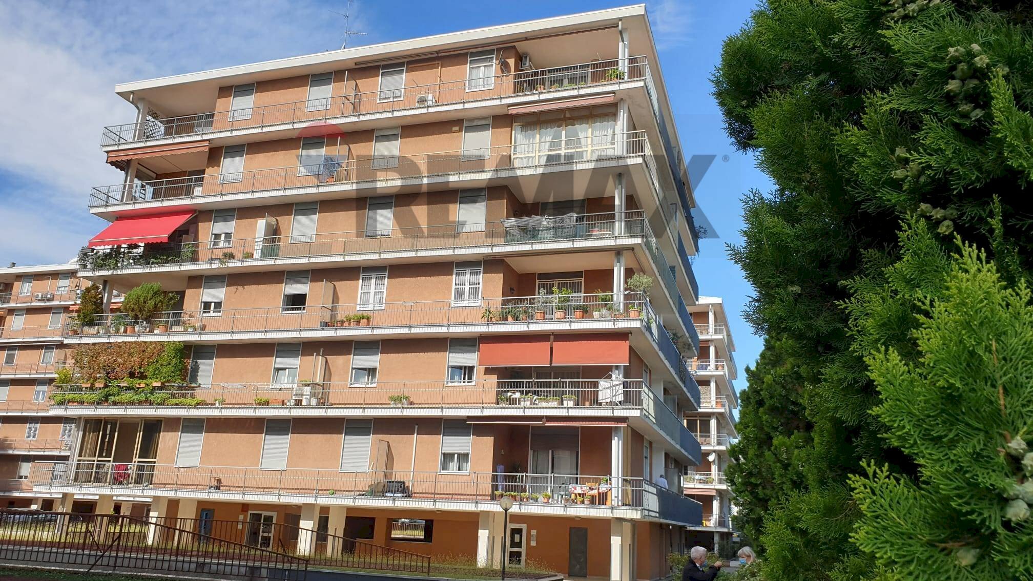 Edificio all\'aperto - Trilocale via colleoni
 
3, Gallarate - foto 2