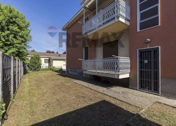 Casa all\'aperto - Casa semi indipendente Via Bassano del Grappa
 
6, Lonate Pozzolo - foto 2
