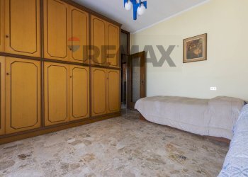 Camera / camera da letto - Casa semi indipendente Via Bassano del Grappa
 
6, Lonate Pozzolo - foto 27