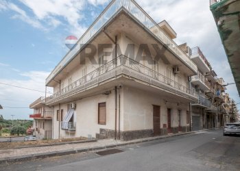Edificio all\'aperto - Independent house via Galileo Galilei
 
66, Francofonte - photo 1
