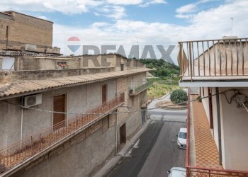 Edificio all\'aperto - Independent house via Galileo Galilei
 
66, Francofonte - photo 9