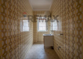 Bagno - Independent house via Galileo Galilei
 
66, Francofonte - photo 23