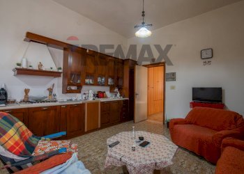 Soggiorno - Independent house via Galileo Galilei
 
66, Francofonte - photo 49