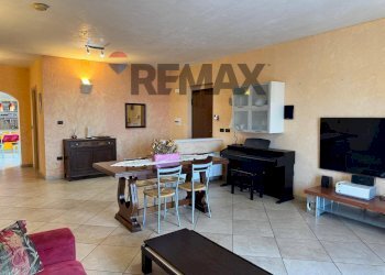 Sala da pranzo - Semi-detached house Via Paduli
 
5, Lettomanoppello - photo 10