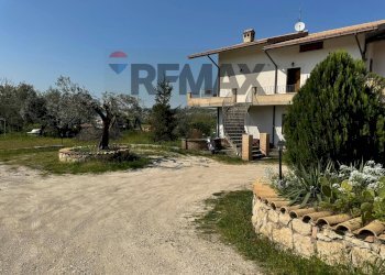 Casa all\'aperto - Semi-detached house Via Paduli
 
5, Lettomanoppello - photo 27