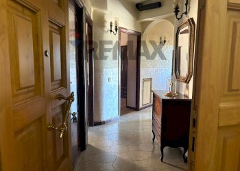 Hall / corridoio - Quadrilocale vicolo san morello
 
15, Rocca Santo Stefano - foto 1