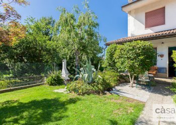 Foto 2 - Semi-detached house Via Leonardo Da Vinci
 
40, Caronno Varesino - photo 2