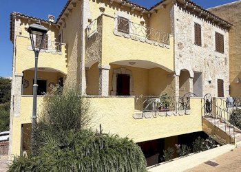 Foto 1 - Trilocale Via Barrettini
3, La Maddalena - foto 1