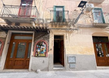Edificio all\'aperto - Apartment Via Giudecca
 
30, Trapani - photo 25