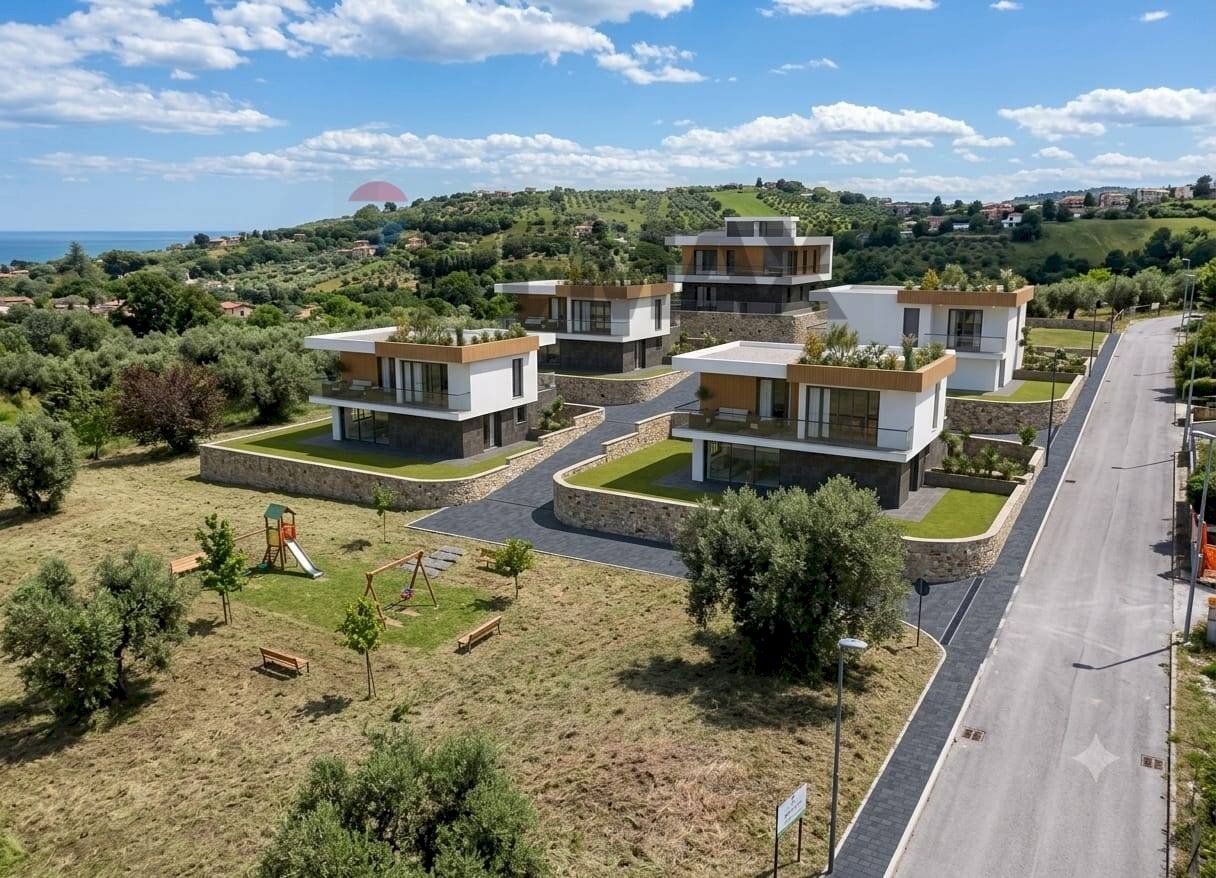 Casa all\'aperto - Terreno edificabile via de gaspari
 
50, Montesilvano - foto 1