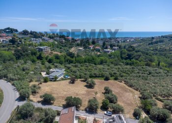 Vista dell\'acqua - Terreno edificabile via de gaspari
50, Montesilvano - foto 4