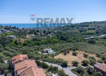 Vista delle montagne - Terreno edificabile via de gaspari
50, Montesilvano - foto 7